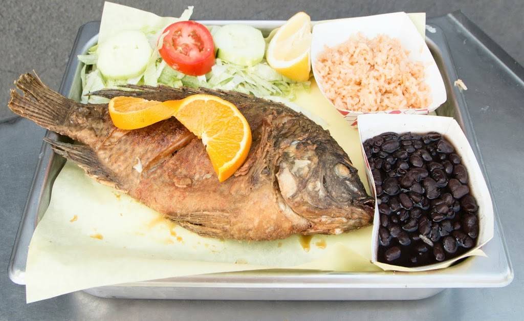 Sandras Antojitos | restaurant | 622 W Colorado St, Glendale, CA 91204, USA | 3236889128 OR +1 323-688-9128