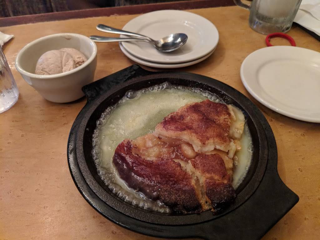 El Chico Cafe | restaurant | 2501 W Memorial Rd, Oklahoma City, OK 73134, USA | 4057520677 OR +1 405-752-0677