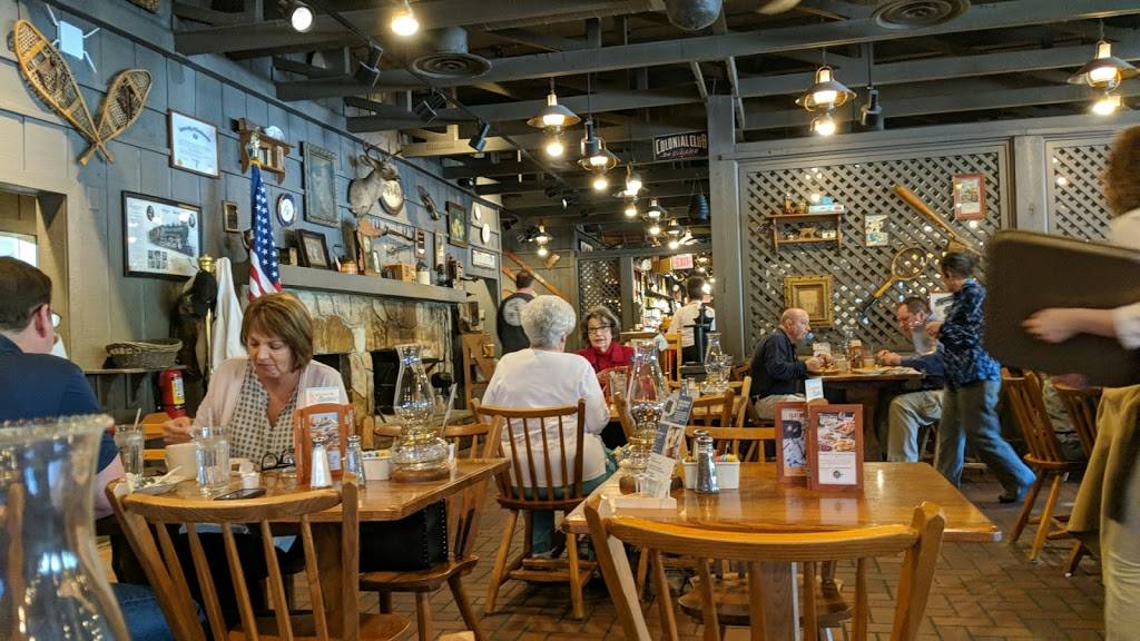 Cracker Barrel Old Country Store | restaurant | 50 Birmingham Hwy, Chattanooga, TN 37419, USA | 4238255885 OR +1 423-825-5885