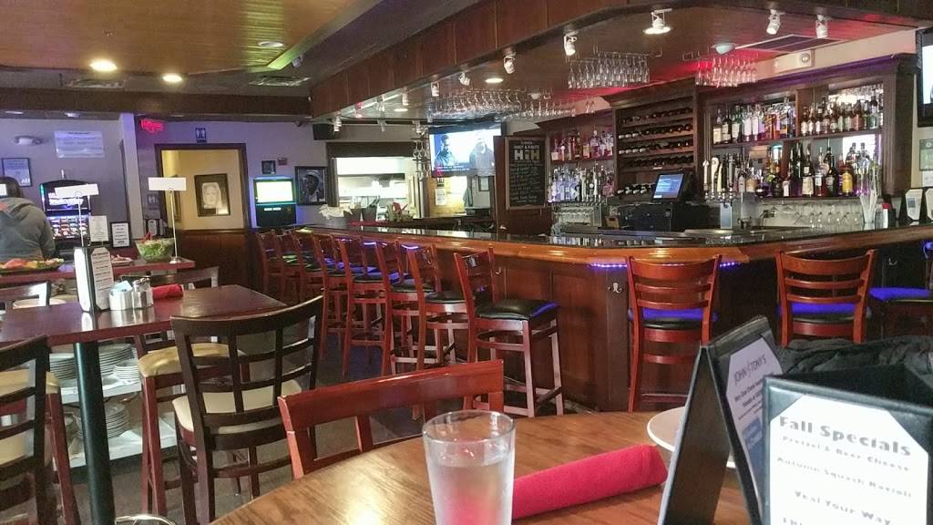 John & Tonys | restaurant | 27W371 North Ave, West Chicago, IL 60185, USA | 6305200593 OR +1 630-520-0593
