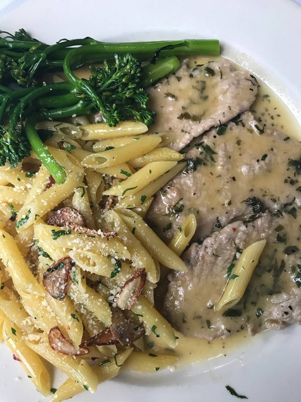 Landini Brothers Restaurant | restaurant | 115 King St, Alexandria, VA 22314, USA | 7038368404 OR +1 703-836-8404