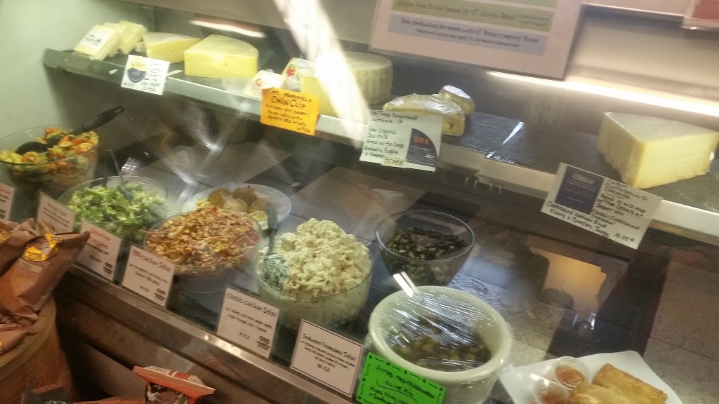 Warren Store | restaurant | 284 Main St, Warren, VT 05674, USA | 8024963864 OR +1 802-496-3864