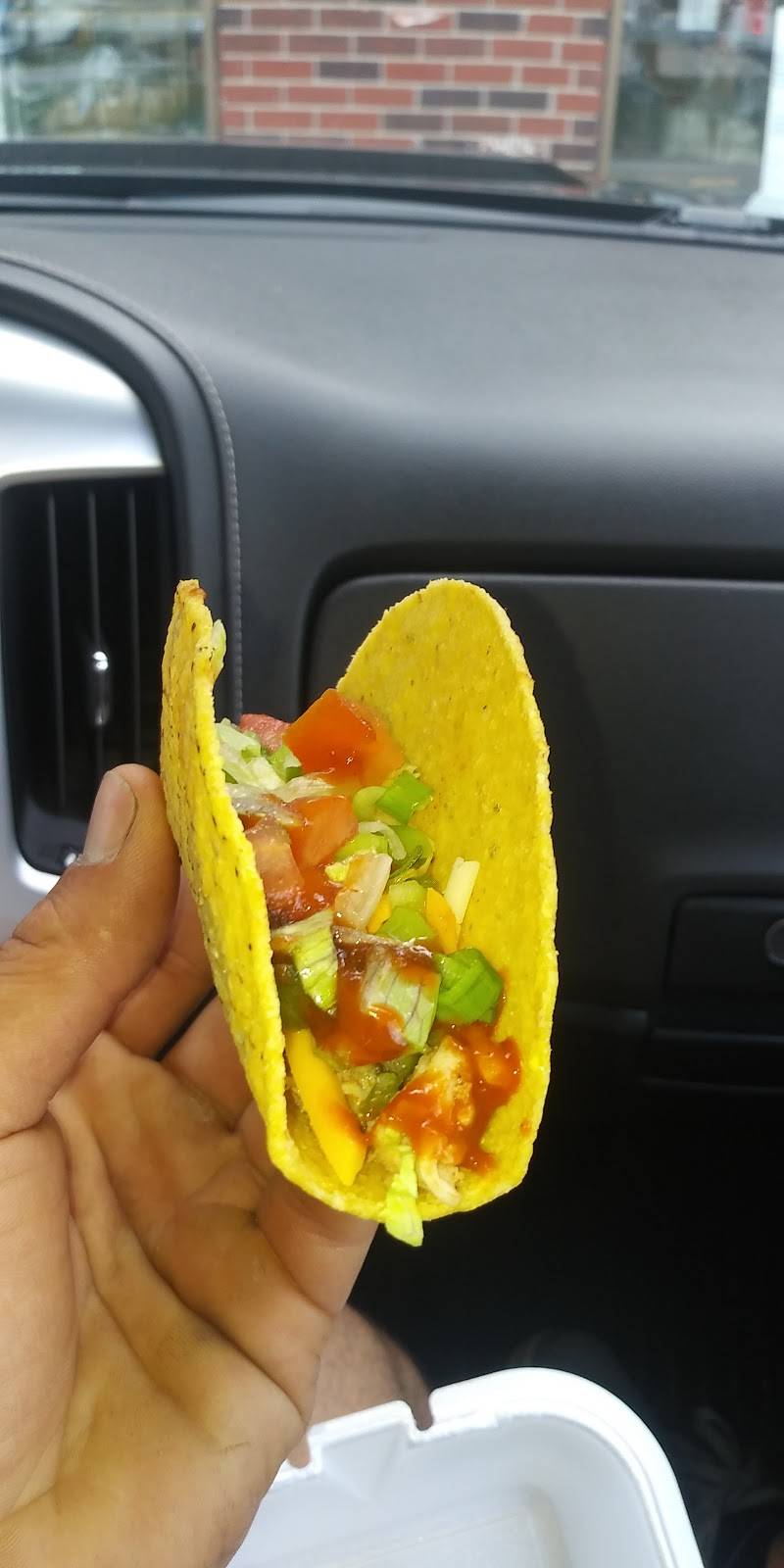 ASADO BURRITO AND PIZZA | restaurant | 124 Tillson Ave, Tillsonburg, ON N4G 3A5, Canada | 5198424553 OR +1 519-842-4553