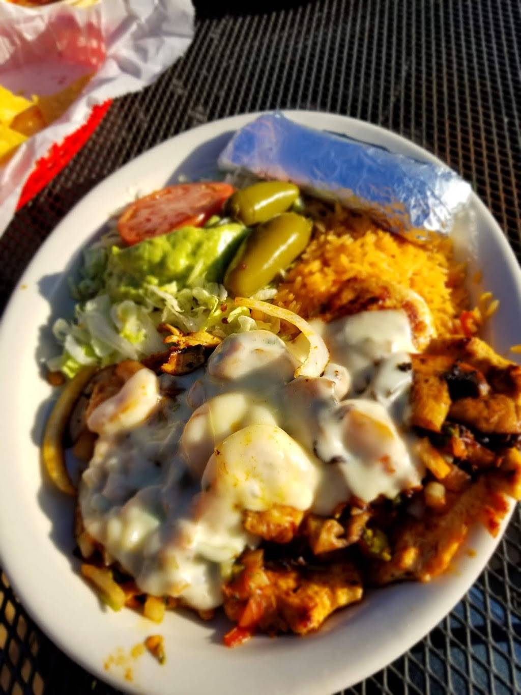 El Jimador | restaurant | 2930 W Edgewood Dr, Jefferson City, MO 65109, USA | 5736380232 OR +1 573-638-0232