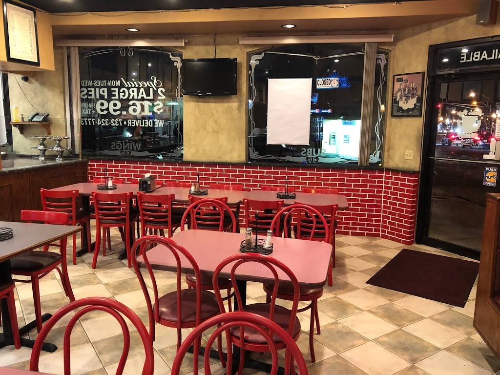 Marios Famous Pizza | restaurant | 141 Fayette St, Perth Amboy, NJ 08861, USA | 7323247773 OR +1 732-324-7773