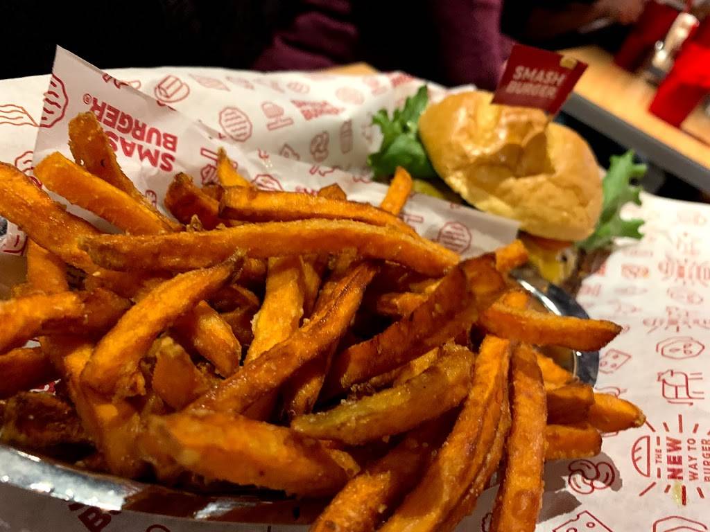 Smashburger | restaurant | 6807 E Baseline Rd Suite 101, Mesa, AZ 85209, USA | 4803786600 OR +1 480-378-6600