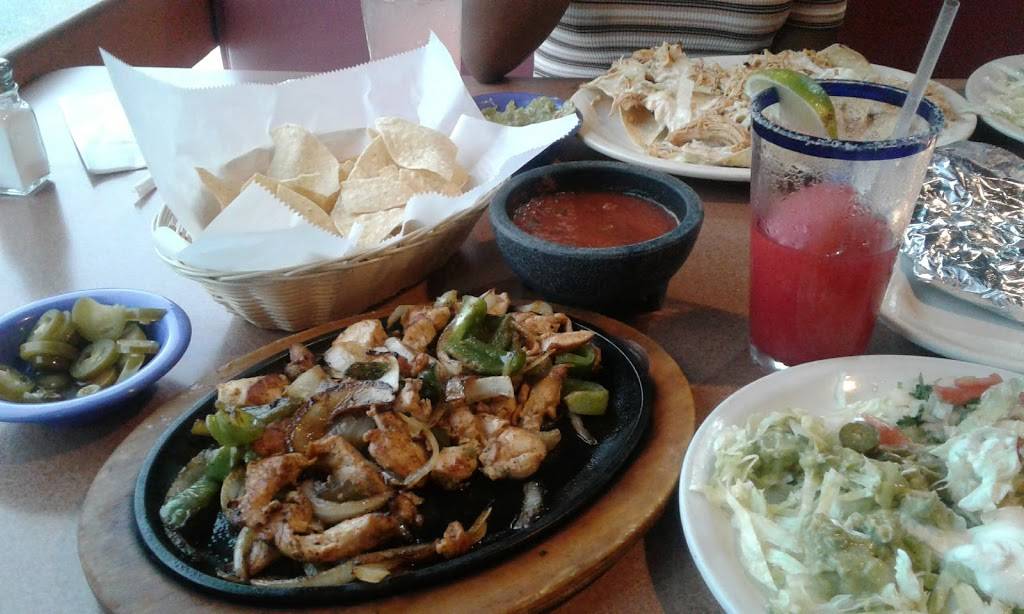 Cinco De Mayo Mexican Grill | restaurant | 7436 Douglas Blvd, Douglasville, GA 30135, USA | 6787157234 OR +1 678-715-7234