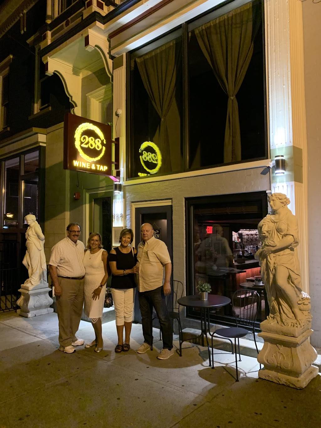 288 Lark Wine & Tap | restaurant | 288 Lark St, Albany, NY 12210, USA | 5184757777 OR +1 518-475-7777