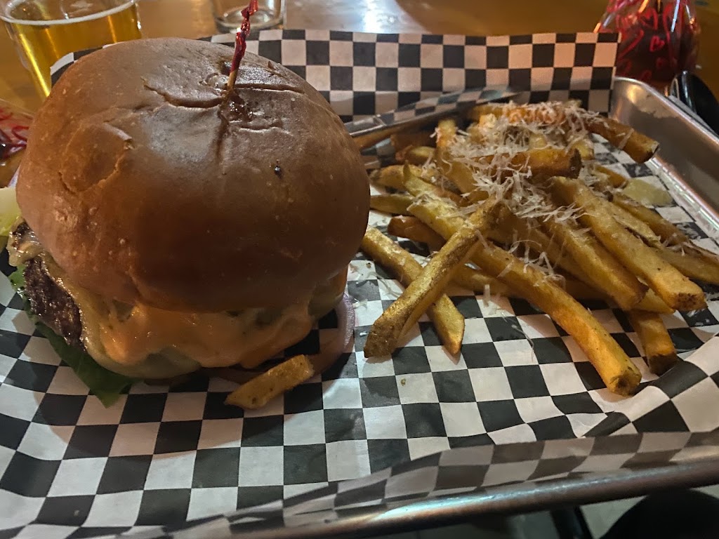 Chula Vista Brewery of Eastlake | restaurant | 871 Showroom Pl #102, Chula Vista, CA 91914, USA | 6193490068 OR +1 619-349-0068