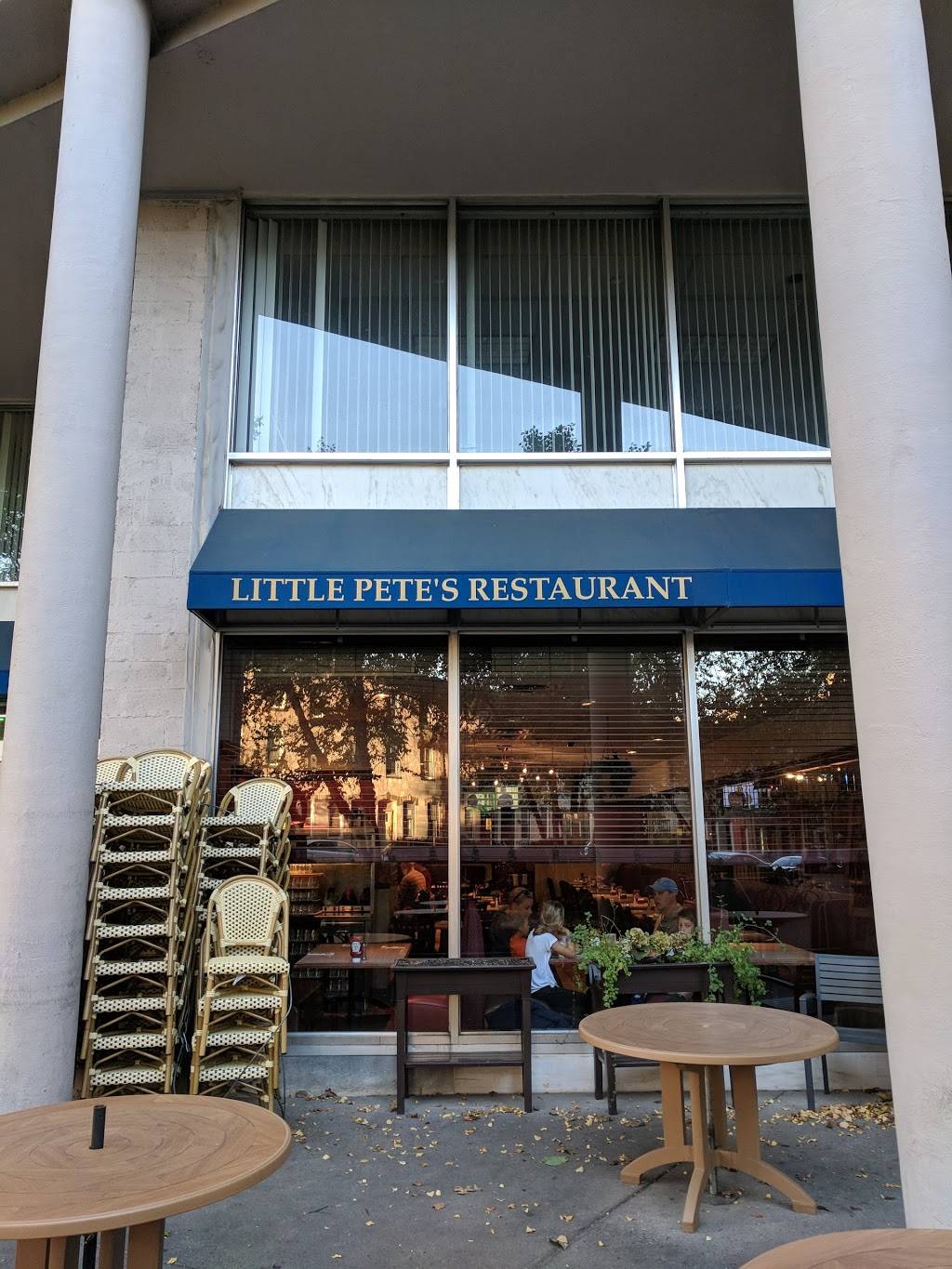 Little Petes | restaurant | 2401 Pennsylvania Ave, Philadelphia, PA 19130, USA | 2152325001 OR +1 215-232-5001