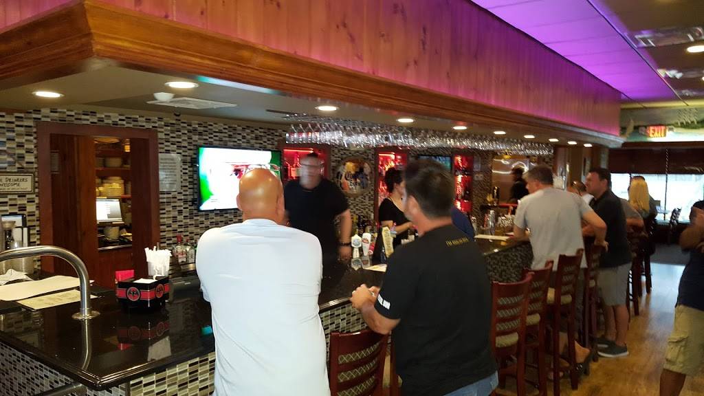 La Casa Cafe | restaurant | 445 Waterside Rd, Northport, NY 11768, USA | 6317577720 OR +1 631-757-7720