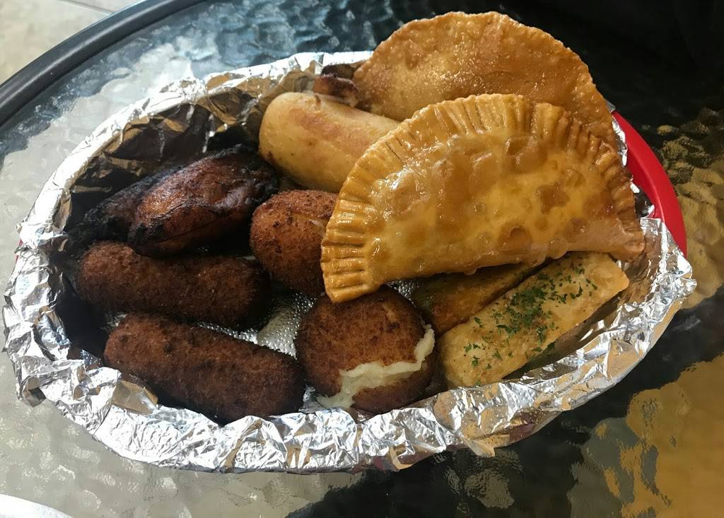 Calle Ocho Cuban Coffee & Empanadas | restaurant | 8880 Archibald Ave c, Rancho Cucamonga, CA 91730, USA | 9095602925 OR +1 909-560-2925