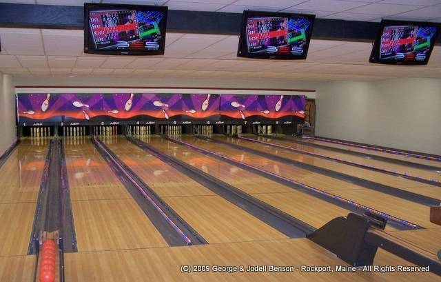 ALLPLaY Family Entertainment Center - Waldoboro | restaurant | 402 Friendship Rd, Waldoboro, ME 04572, USA | 2078327860 OR +1 207-832-7860