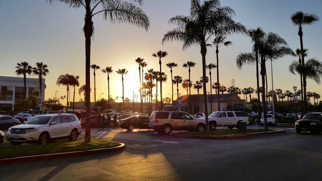 Panda Express | meal takeaway | 20700 S Avalon Blvd, Carson, CA 90746, USA | 3103270357 OR +1 310-327-0357