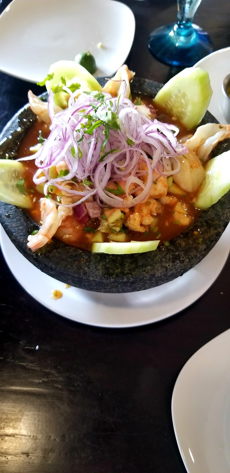 La Mariscana -Botanero & Drinks- | restaurant | 120 W Village Blvd # 101, Laredo, TX 78041, USA | 9565167006 OR +1 956-516-7006