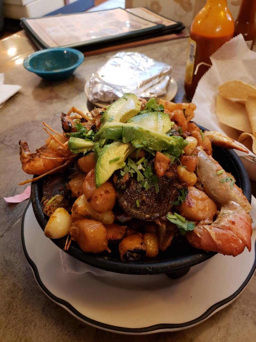 Fonda las Cazuelas | restaurant | 5130 N Tryon St, Charlotte, NC 28213, USA | 7045091656 OR +1 704-509-1656