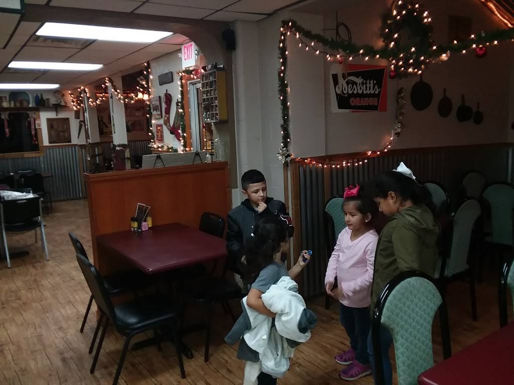 Mr Gs Bar-B-Que | restaurant | 4701 I-37 Frontage Rd, Corpus Christi, TX 78408, USA | 3618821880 OR +1 361-882-1880