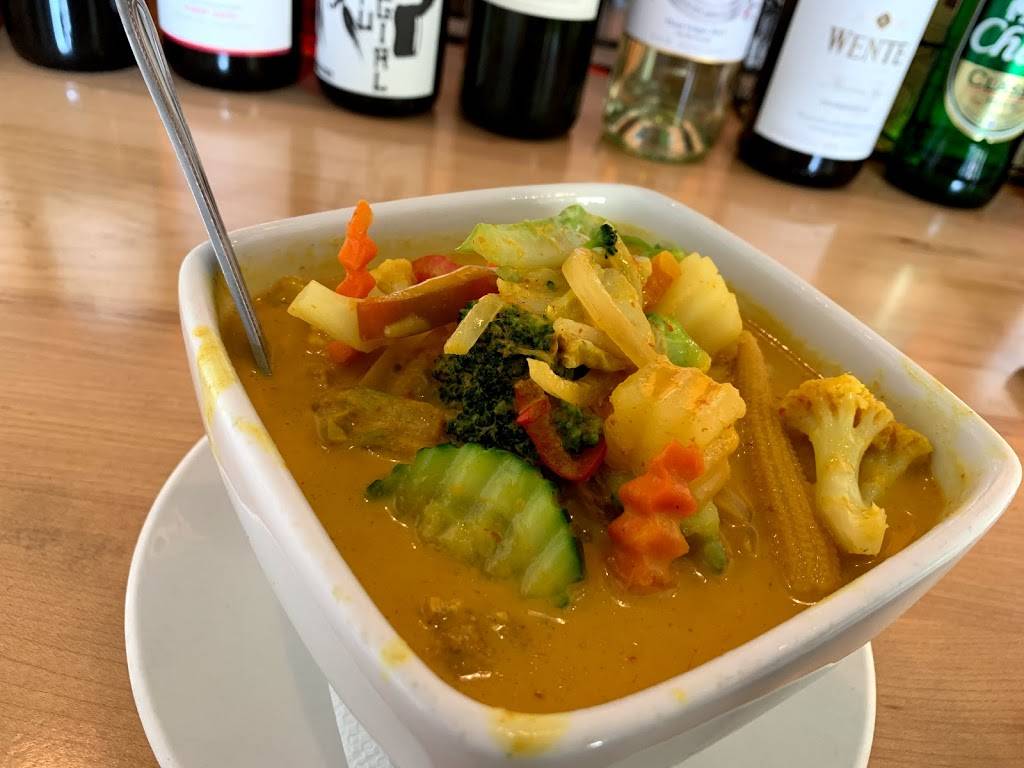 Rice By Mama 2 | restaurant | 583 E Main St, Ventura, CA 93001, USA | 8056678776 OR +1 805-667-8776