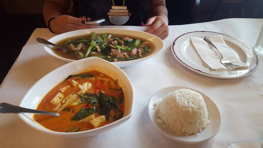 New Krungthai | restaurant | 580 N Winchester Blvd, San Jose, CA 95128, USA | 4082483435 OR +1 408-248-3435