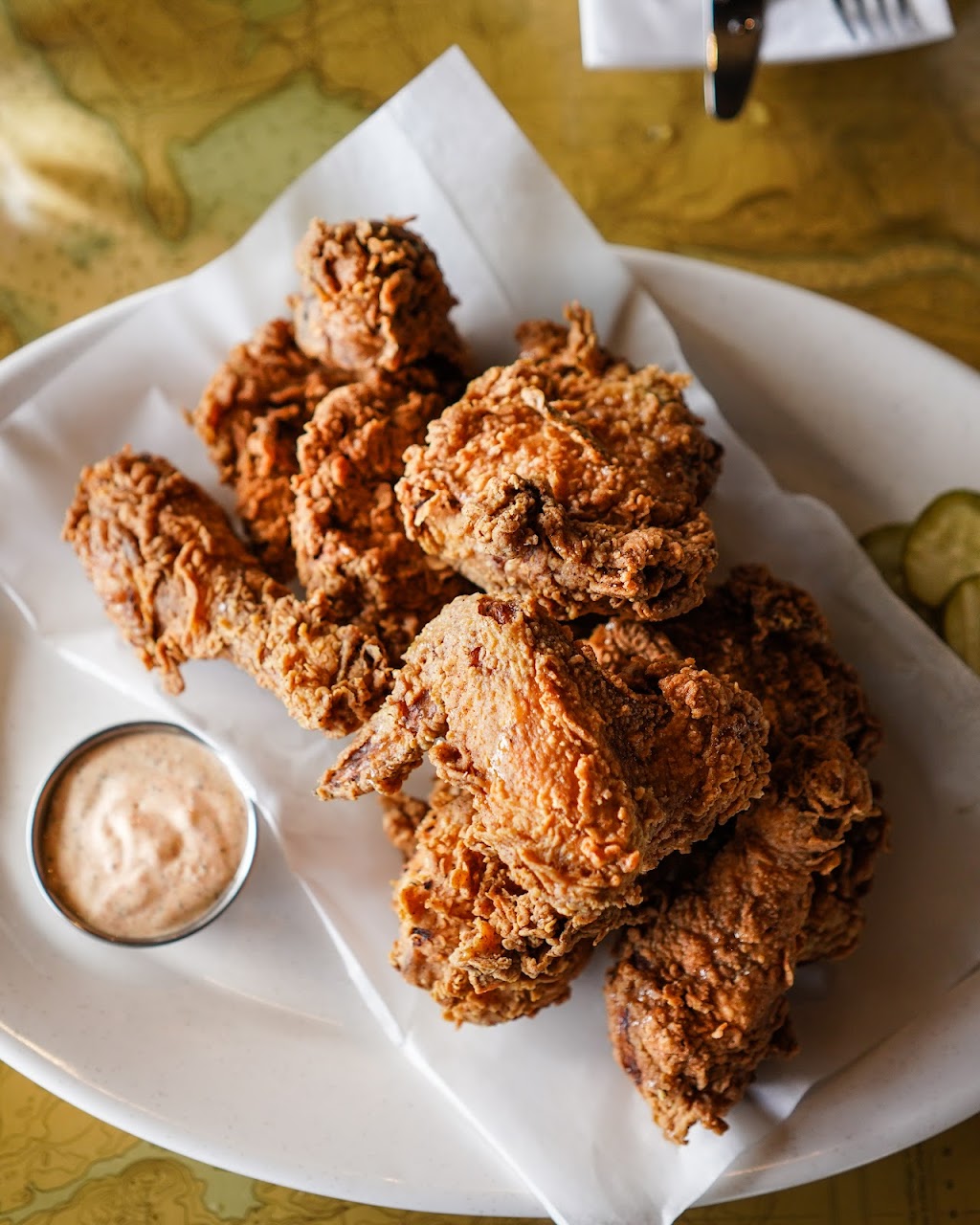 Dennetts Wharf of Castine | restaurant | 15 Sea St, Castine, ME 04421, USA | 2073265026 OR +1 207-326-5026