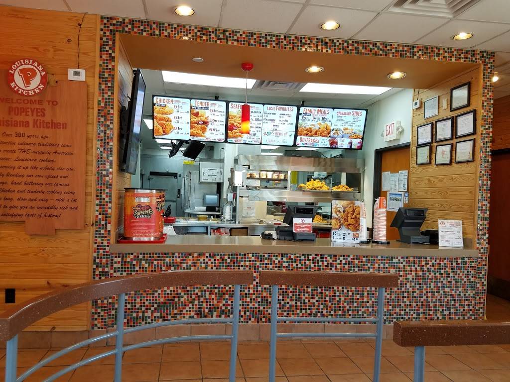 Popeyes Louisiana Kitchen | restaurant | 2000 Towne Centre Dr, Mesquite, TX 75150, USA | 9726987509 OR +1 972-698-7509