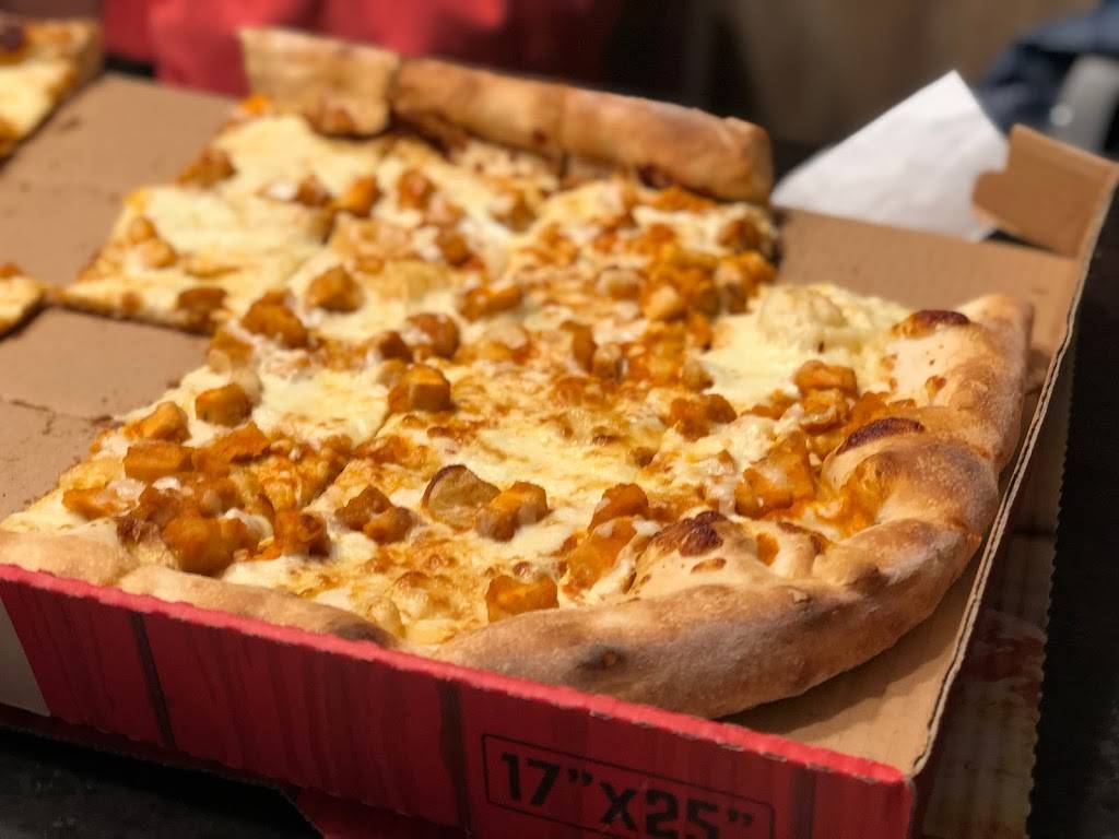 Ferrentinos Pizzeria & Pub | restaurant | 1676 Main St, Agawam, MA 01001, USA | 4137893222 OR +1 413-789-3222