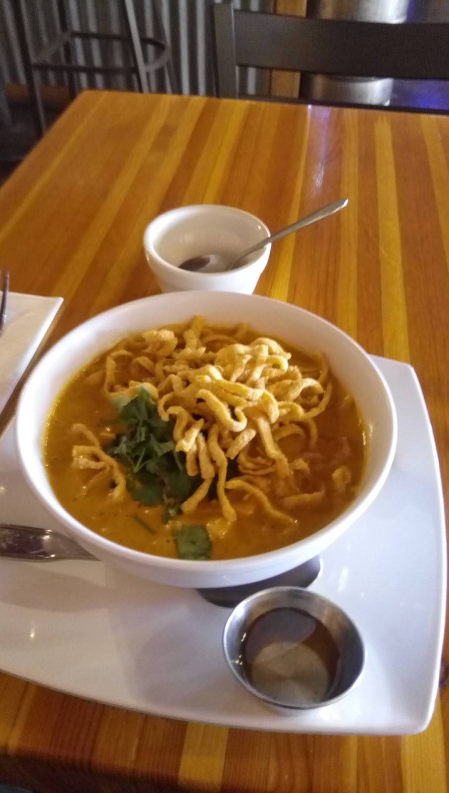 ThaiTini | restaurant | 925 E Apache Blvd, Tempe, AZ 85281, USA | 4805179544 OR +1 480-517-9544