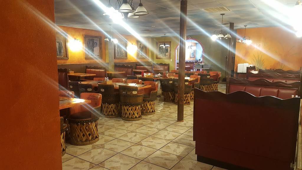 La Casa Mexicana | restaurant | 5699 Mullins Ave, Clintwood, VA 24228, USA | 2769266274 OR +1 276-926-6274