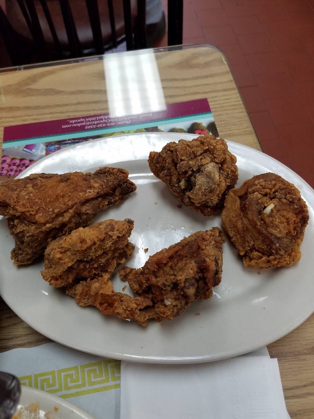 La Concha | restaurant | 384 Central Ave, Jersey City, NJ 07307, USA | 2017952522 OR +1 201-795-2522