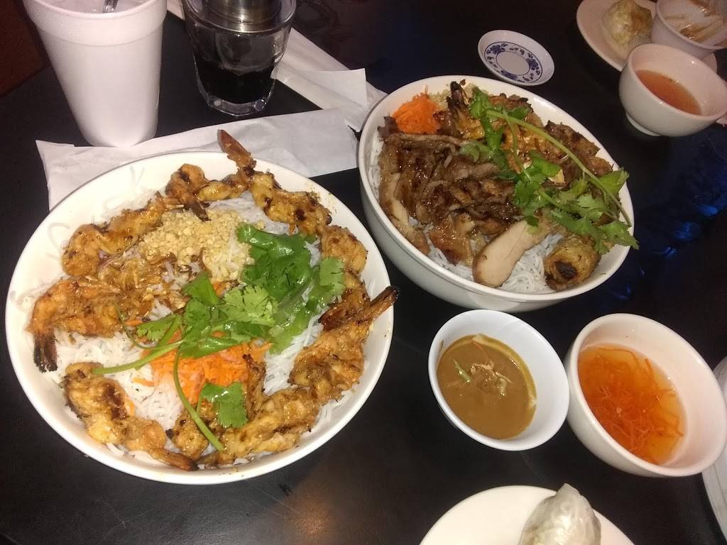 Tony Pho Vietnamese Restaurant Noddle soup and Grill | restaurant | 1002 S Federal Blvd, Denver, CO 80219, USA | 7205507620 OR +1 720-550-7620