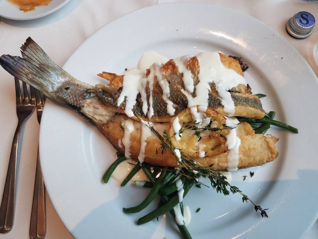 Docks Oyster House | restaurant | 2405 Atlantic Ave, Atlantic City, NJ 08401, USA | 6093450092 OR +1 609-345-0092