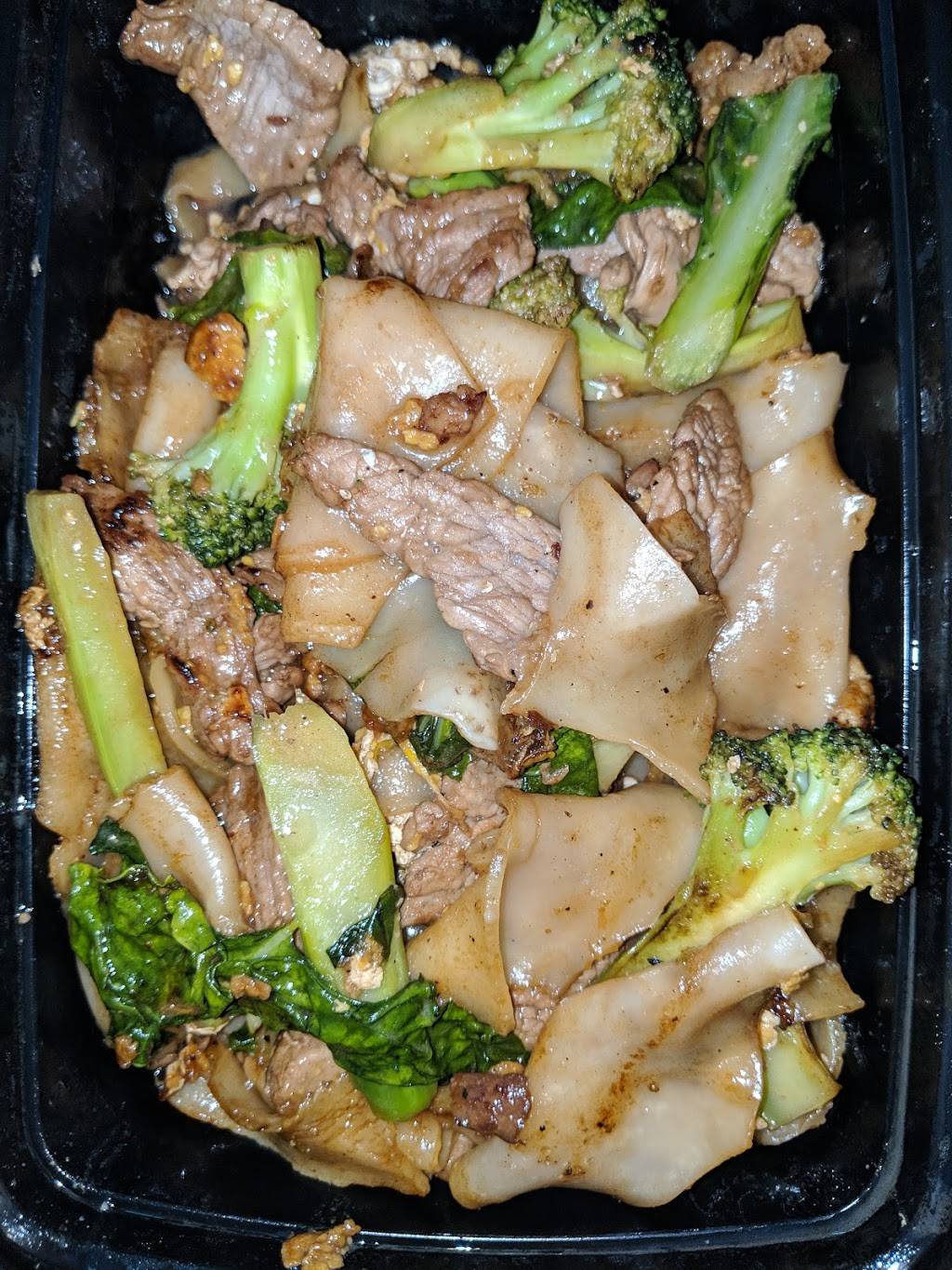 Thai Paradise | meal takeaway | 57 W McKinsey Rd, Severna Park, MD 21146, USA | 4105447622 OR +1 410-544-7622