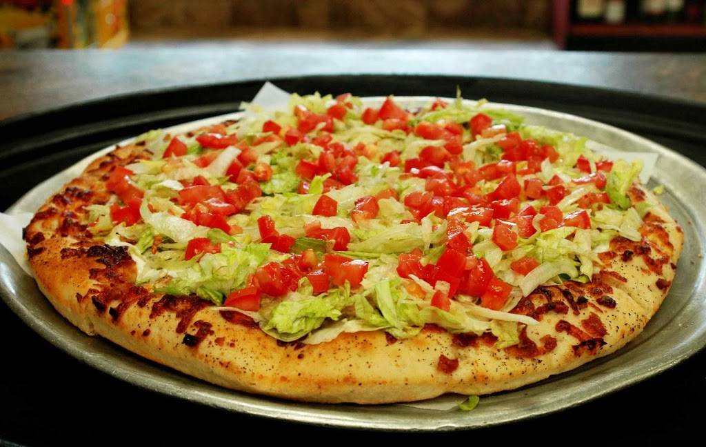 Coccas Pizza | restaurant | 3556 S Main St, Mineral Ridge, OH 44440, USA | 3303490086 OR +1 330-349-0086