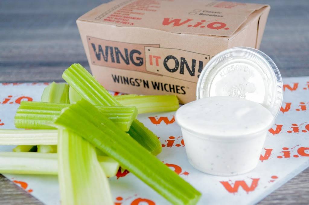 Wing It On! | restaurant | 7316 Louetta Rd B303, Spring, TX 77379, USA | 8326982415 OR +1 832-698-2415