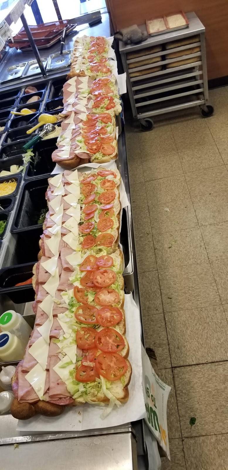 Subway | restaurant | 5419 North I H 35, Austin, TX 78723, USA | 5124679536 OR +1 512-467-9536