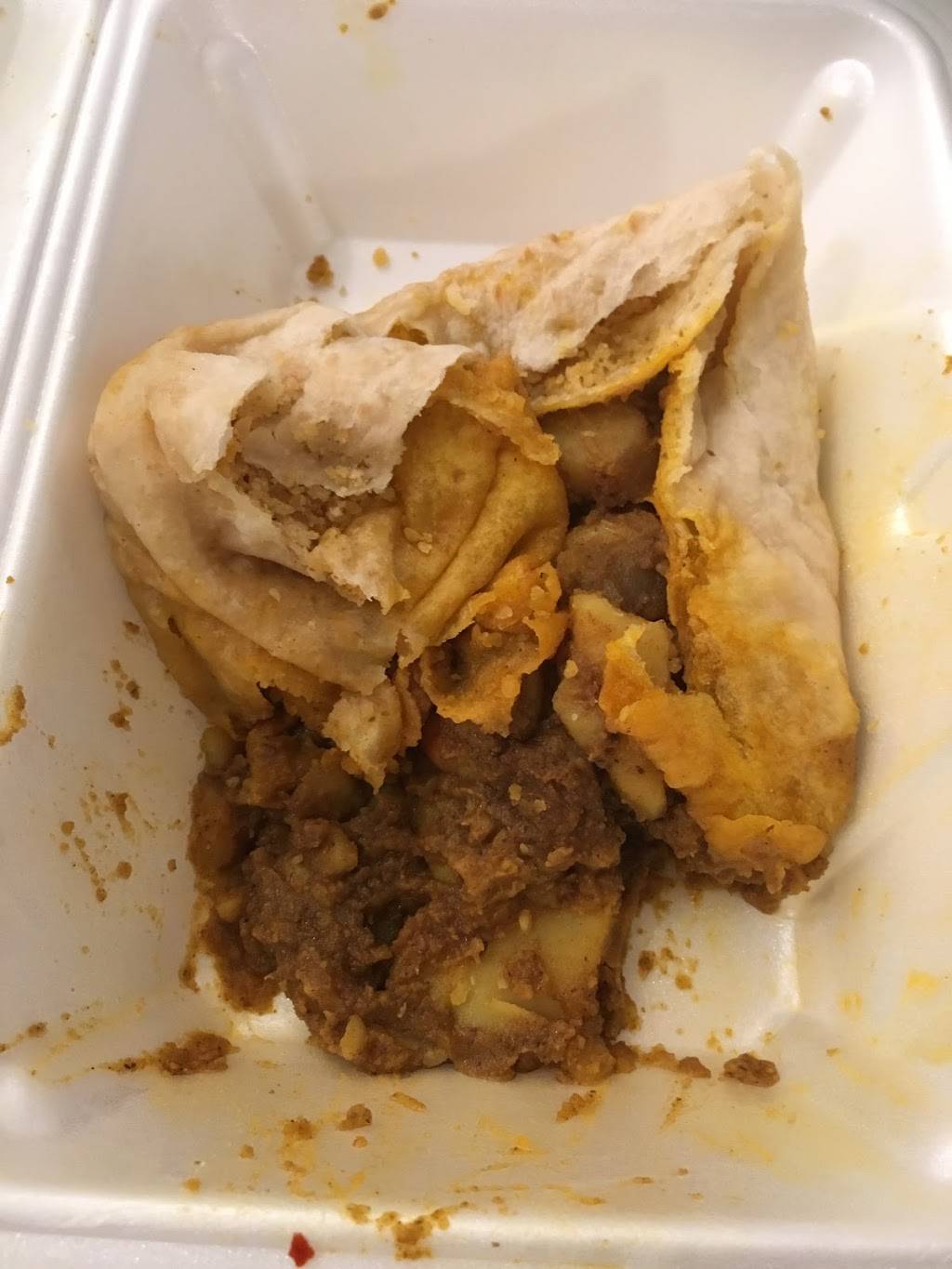 Caribbean Canadian Restaurant | restaurant | 568 Concession St, Hamilton, ON L8V 1B1, Canada | 9052960083 OR +1 905-296-0083