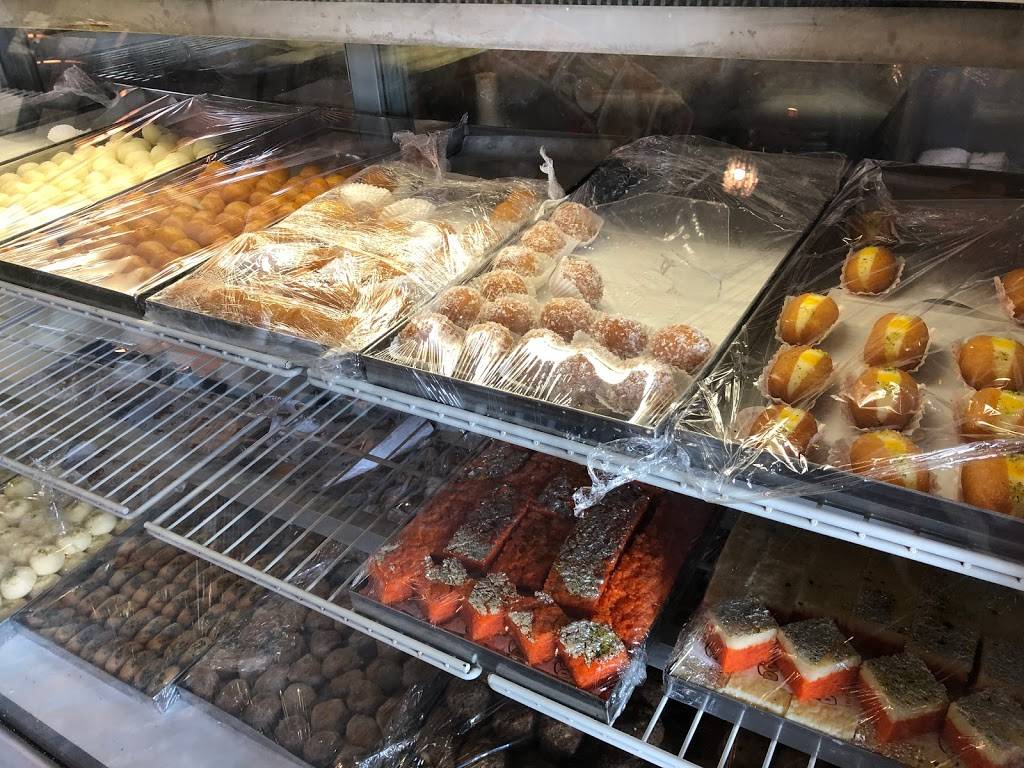 Doaba Sweets & Restaurant | restaurant | 5390 Terry Fox Way, Mississauga, ON L5V 0A5, Canada | 9058123292 OR +1 905-812-3292