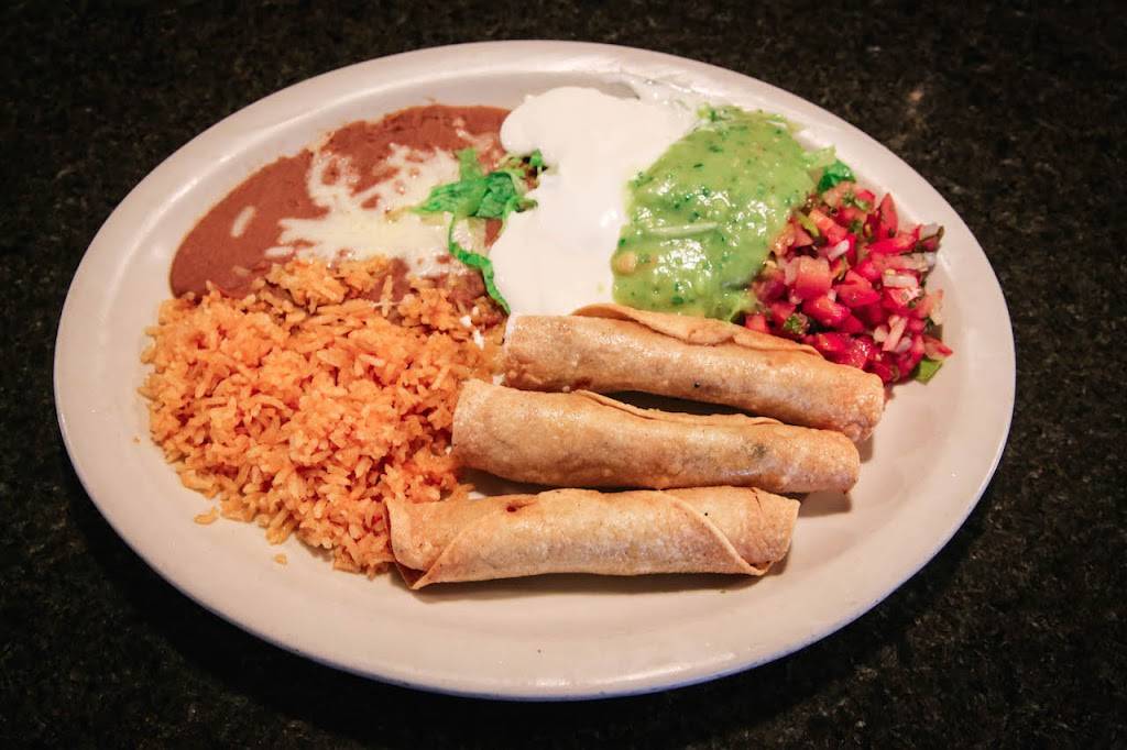 Mi Pueblito Taqueria | restaurant | 370 G St, Lincoln, CA 95648, USA | 9166450898 OR +1 916-645-0898