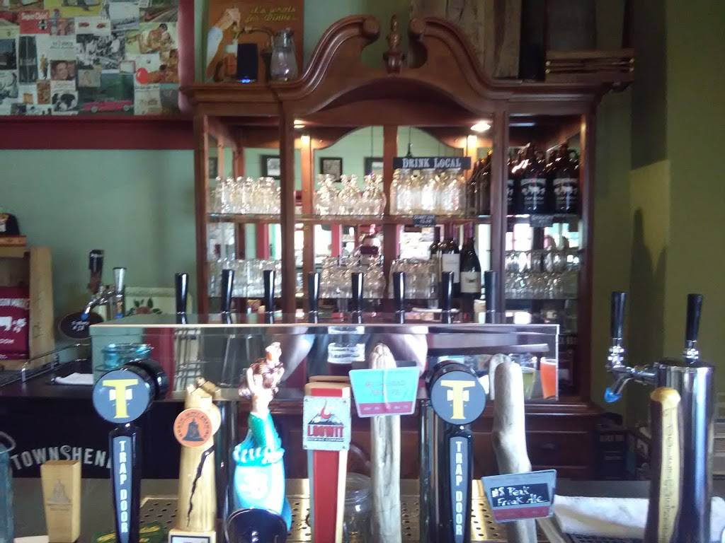 Hockinson Market | restaurant | 15814 NE 182nd Ave, Brush Prairie, WA 98606, USA | 3608921054 OR +1 360-892-1054