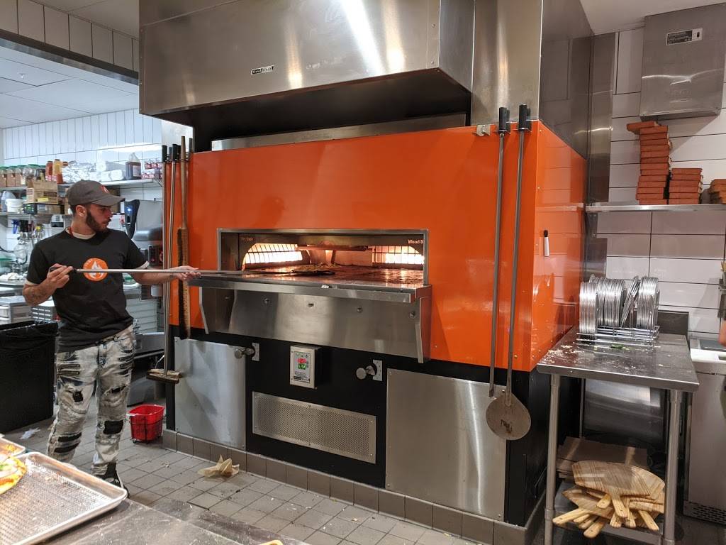 Blaze Pizza | meal takeaway | 4247-14 Rosewood Dr, Pleasanton, CA 94588, USA | 9252333323 OR +1 925-233-3323