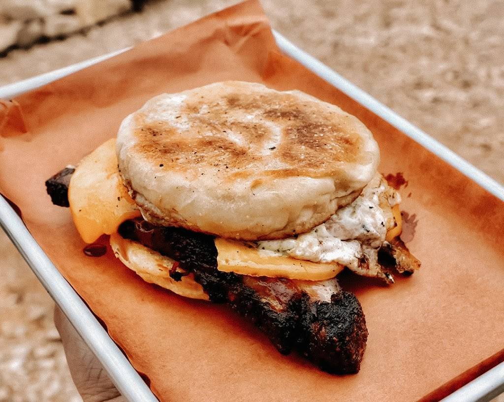 Lobo Provisions | restaurant | 27532 Old Blanco Rd, San Antonio, TX 78260, USA | 2105806464 OR +1 210-580-6464