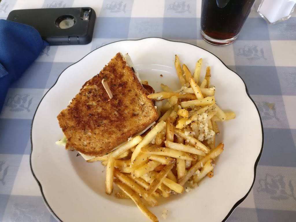 Blue Wing Saloon | restaurant | 9550 Main St, Upper Lake, CA 95485, USA | 7072752233 OR +1 707-275-2233