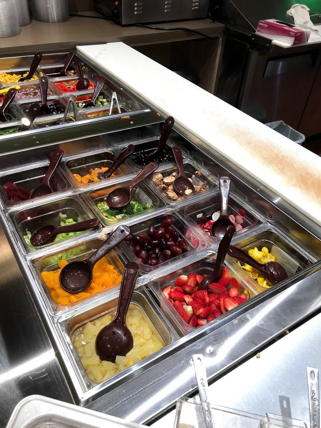 Giardino Gourmet Salads | restaurant | 1906 S University Dr, Davie, FL 33324, USA | 9542893949 OR +1 954-289-3949