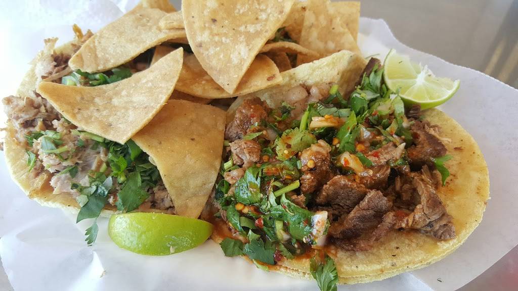 El Toro Bravo Tortilleria | restaurant | 745 W 19th St Ste. H, Costa Mesa, CA 92627, USA | 9496314464 OR +1 949-631-4464