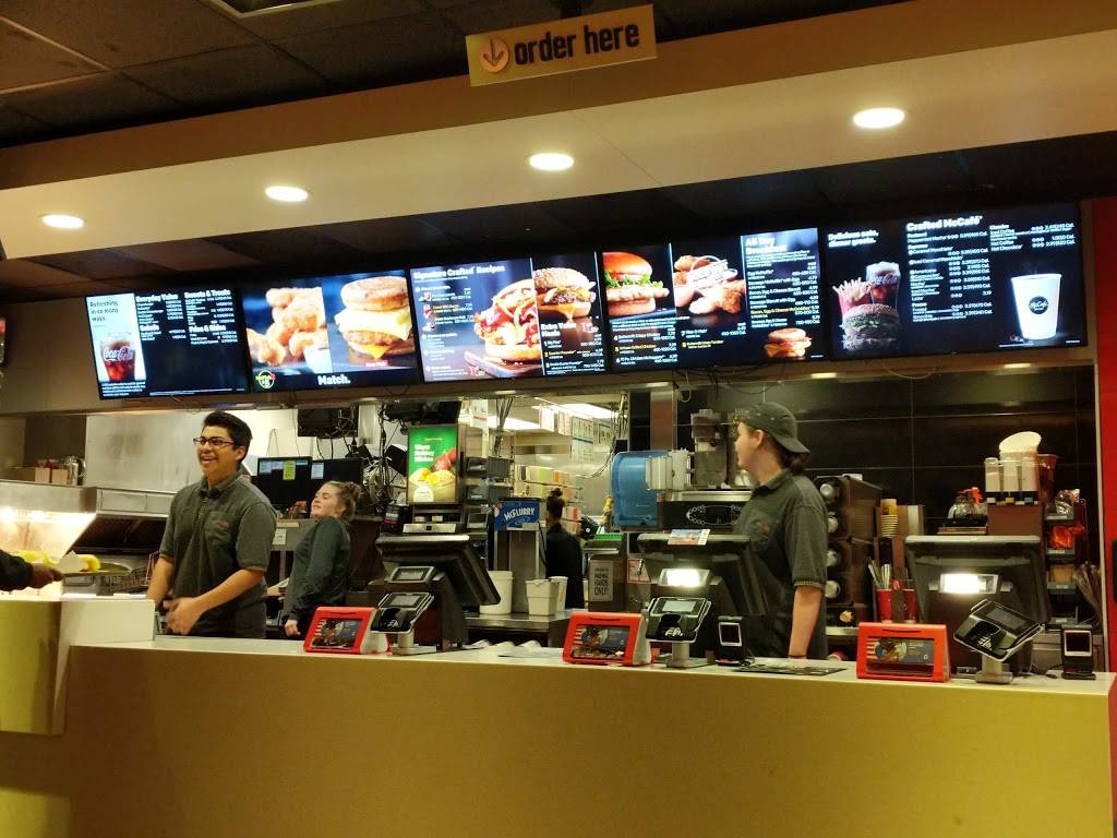 McDonalds | cafe | 530 128th St SW, Everett, WA 98204, USA | 4252905156 OR +1 425-290-5156