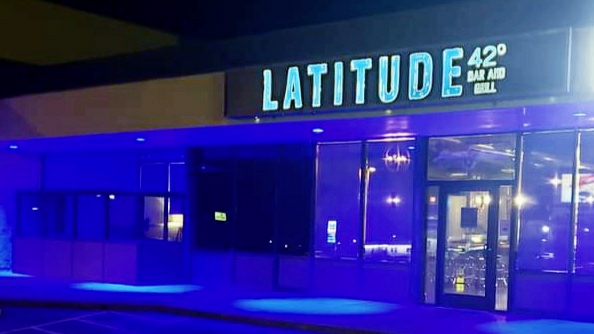 Latitude 42 Bar & Grill | night club | 16261 US-101, Brookings, OR 97415, USA | 5418132694 OR +1 541-813-2694