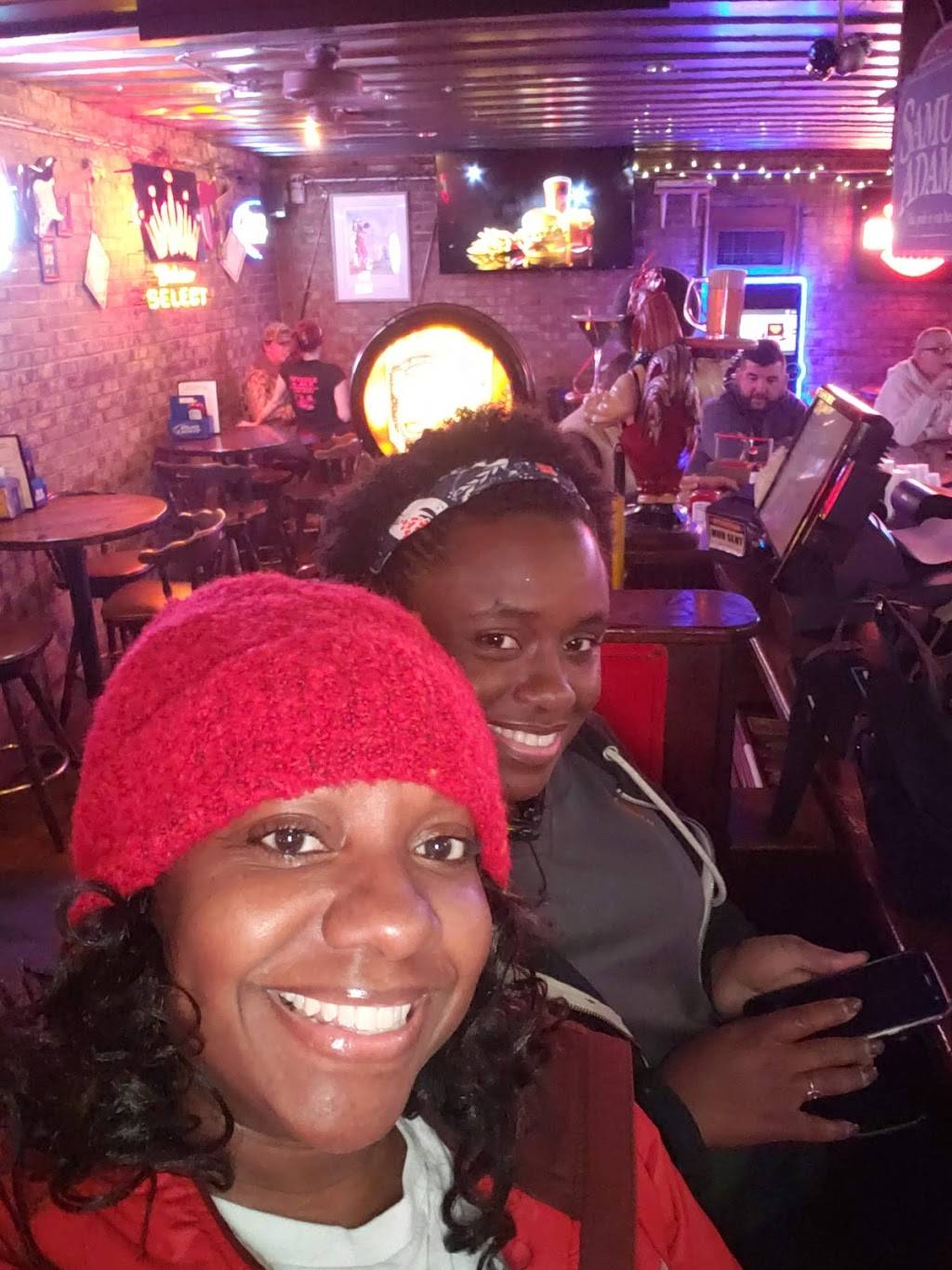 Wingz & Ale | restaurant | 500 S 5th St, Hartsville, SC 29550, USA | 8433322234 OR +1 843-332-2234