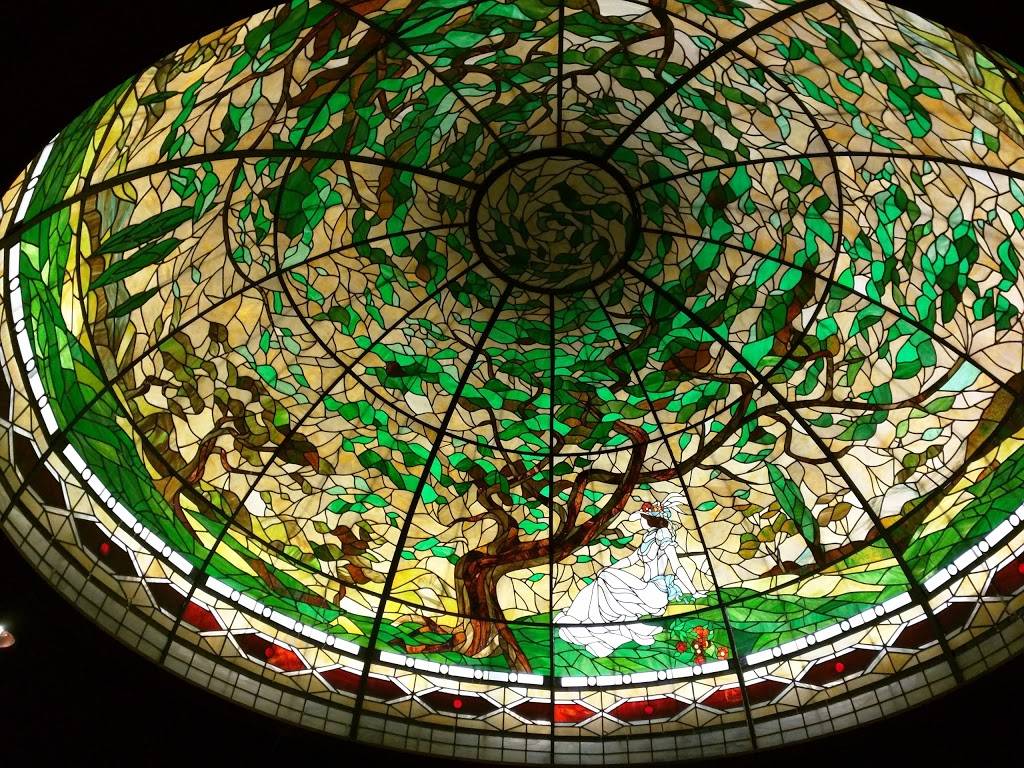 Smokehouse Barbecue - Independence | restaurant | 19000 East 39th St S, Independence, MO 64057, USA | 8167955555 OR +1 816-795-5555