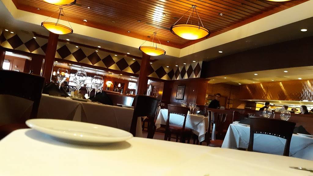 Flemings Prime Steakhouse & Wine Bar | restaurant | 750 N Midvale Blvd, Madison, WI 53705, USA | 6082339550 OR +1 608-233-9550