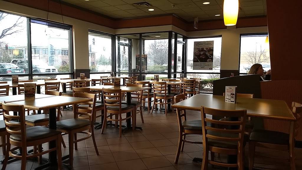 Boston Market | restaurant | 625 S County Farm Rd, Wheaton, IL 60187, USA | 6308710100 OR +1 630-871-0100